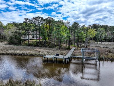 property image for 302 Marsh View Court ISLE OF WIGHT COUNTY VA 23314