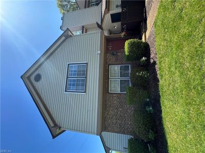property image for 952 Saint Andrews Reach CHESAPEAKE VA 23320