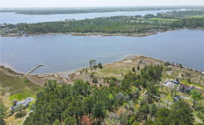 5.1+AC Creekside Lane, Mathews County, VA 23128