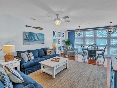property image for 3738 Sandpiper Road VIRGINIA BEACH VA 23456