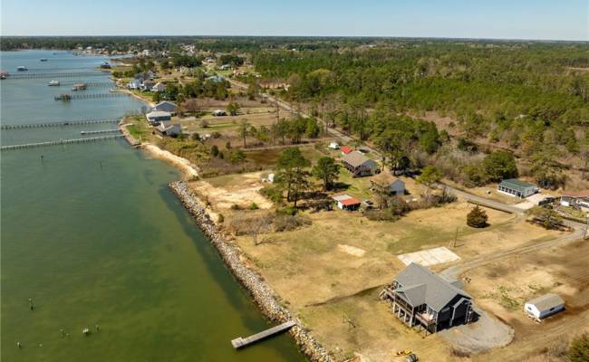 1754 Jenkins Neck Road, Gloucester County, VA 23072