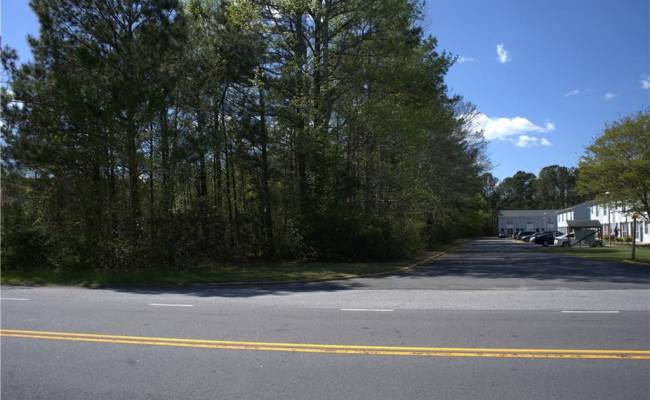15+AC Courthouse Highway, Isle of Wight County, VA 23487