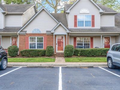 property image for 207 N Hill Lane CHESAPEAKE VA 23322