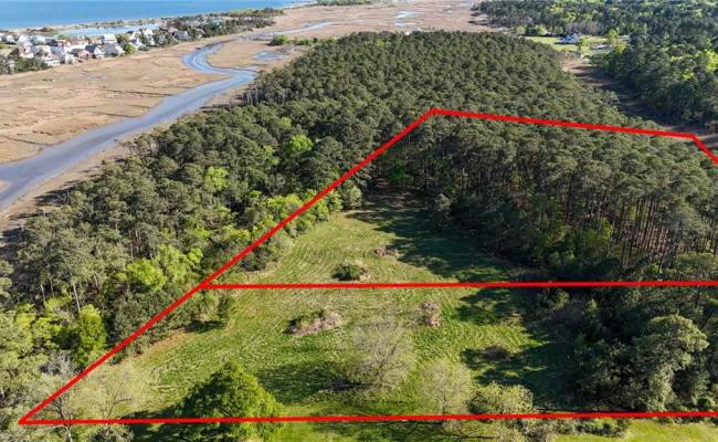 940 Beach Road, Hampton, VA 23664
