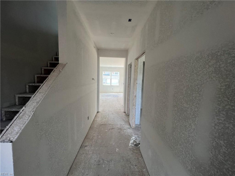 Photo 3 of 17 residential for sale in Portsmouth virginia Photo 3 of 17 residential for sale in Portsmouth virginia