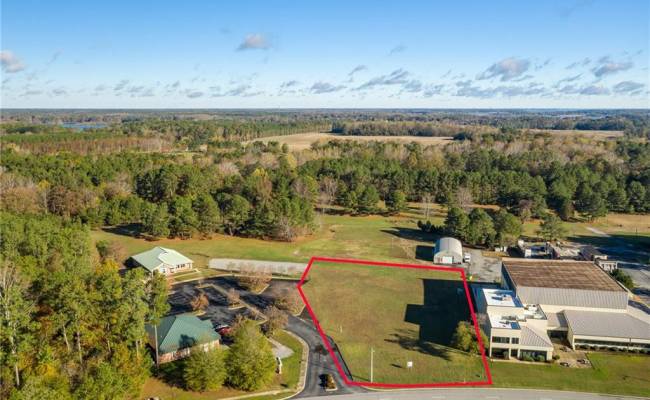 1+ AC HILLPOINT Drive, Suffolk, VA 23434