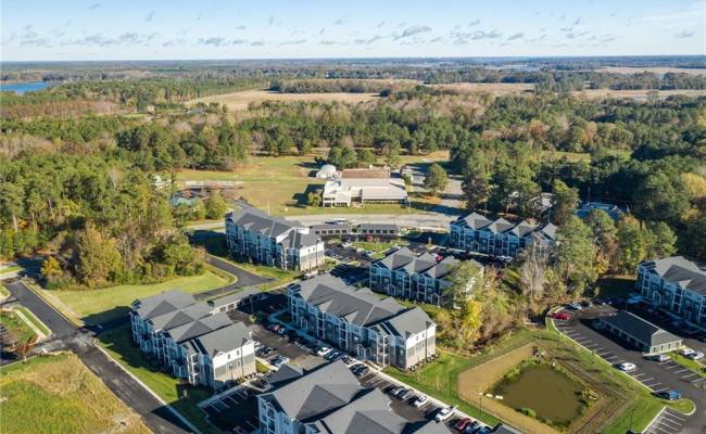 1+ AC HILLPOINT Drive, Suffolk, VA 23434