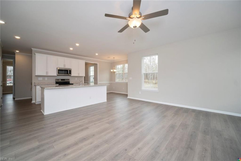 Photo 23 of 50 residential for sale in Chesapeake virginia