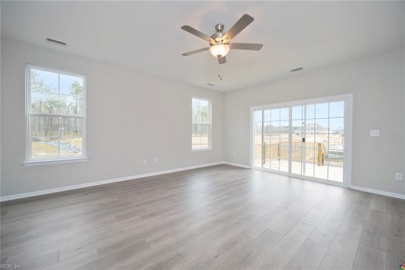 Photo 25 of 50 residential for sale in Chesapeake virginia