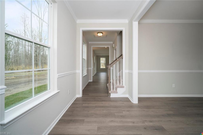 Photo 6 of 50 residential for sale in Chesapeake virginia