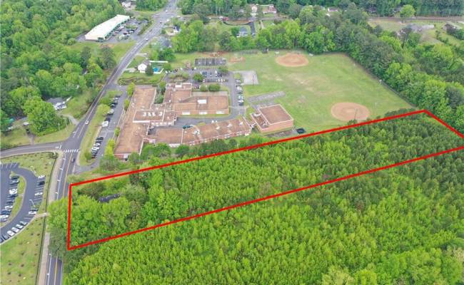 2512 Seaboard Road, Virginia Beach, VA 23456