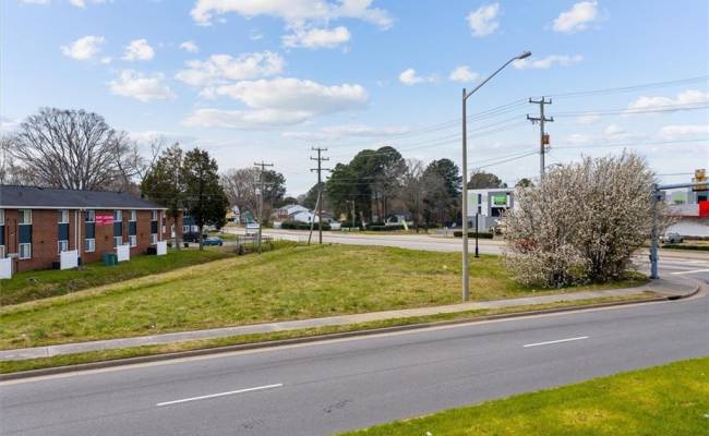 50 Settlers Landing Road, Hampton, VA 23669
