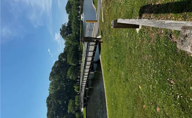 1421 Hull St , Chesapeake, VA 23324