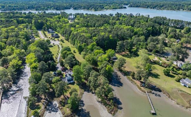 105 Ocean Breeze Drive, York County, VA 23692