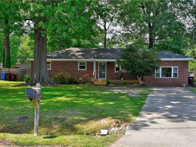 property image for 948 Hollywood Drive CHESAPEAKE VA 23320