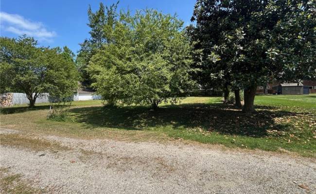 495 Neck O Land Road, James City County, VA 23185