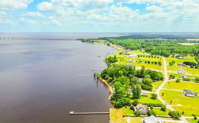 313 GOV EDEN HOUSE Road, Bertie County, NC 27957