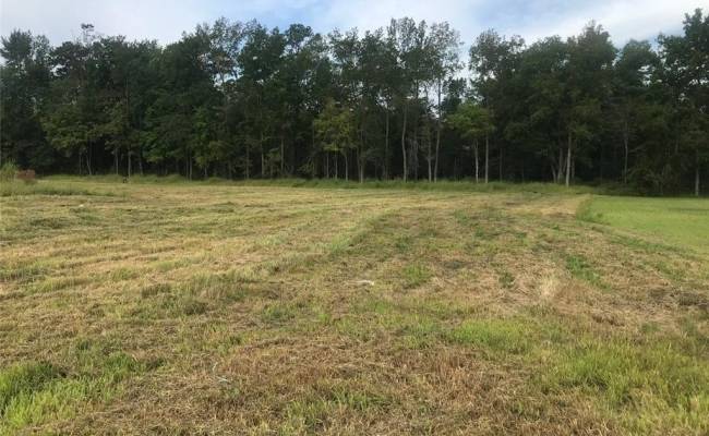 4 Court Street, Isle of Wight County, VA 23487