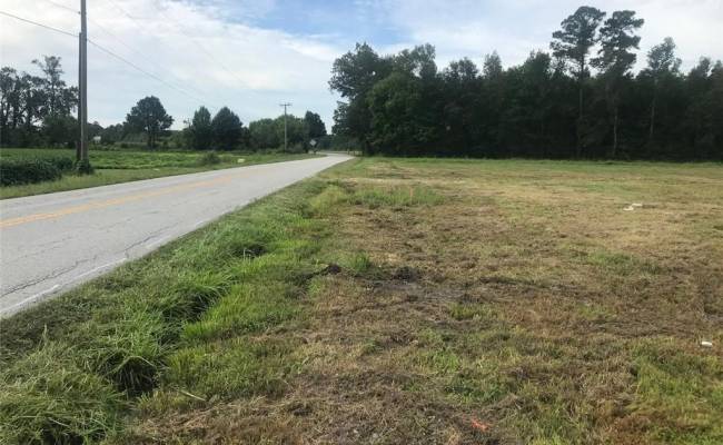 3 Court Street, Isle of Wight County, VA 23487