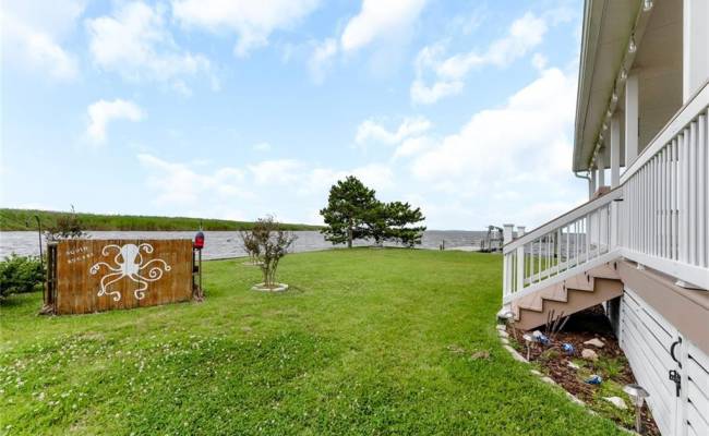 3665 Sandpiper Road, Virginia Beach, VA 23456