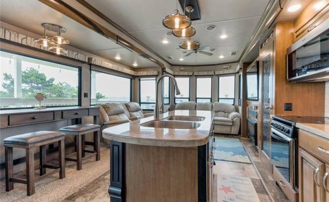 3665 Sandpiper Road, Virginia Beach, VA 23456