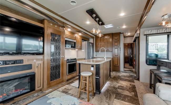 3665 Sandpiper Road, Virginia Beach, VA 23456