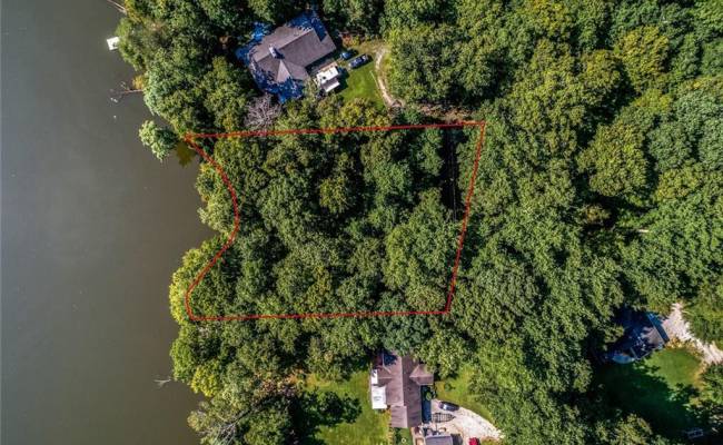 1 AC Breezy Cove, Gloucester County, VA 23061