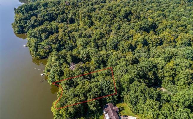 1 AC Breezy Cove, Gloucester County, VA 23061