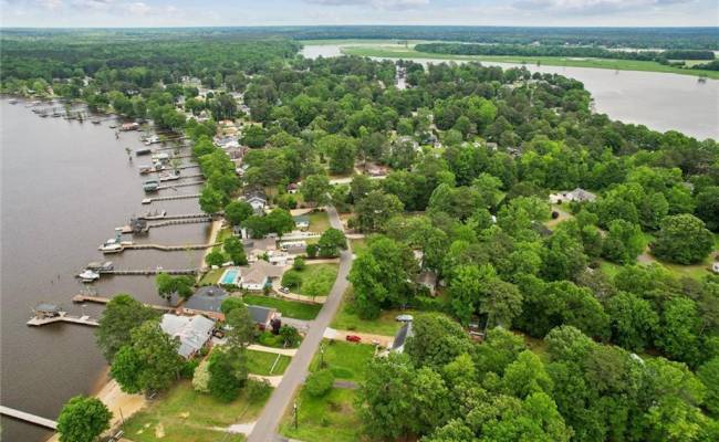 3029 Riverside Drive, James City County, VA 23089