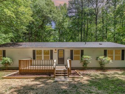 property image for 9099 Beasley Drive GLOUCESTER COUNTY VA 23061