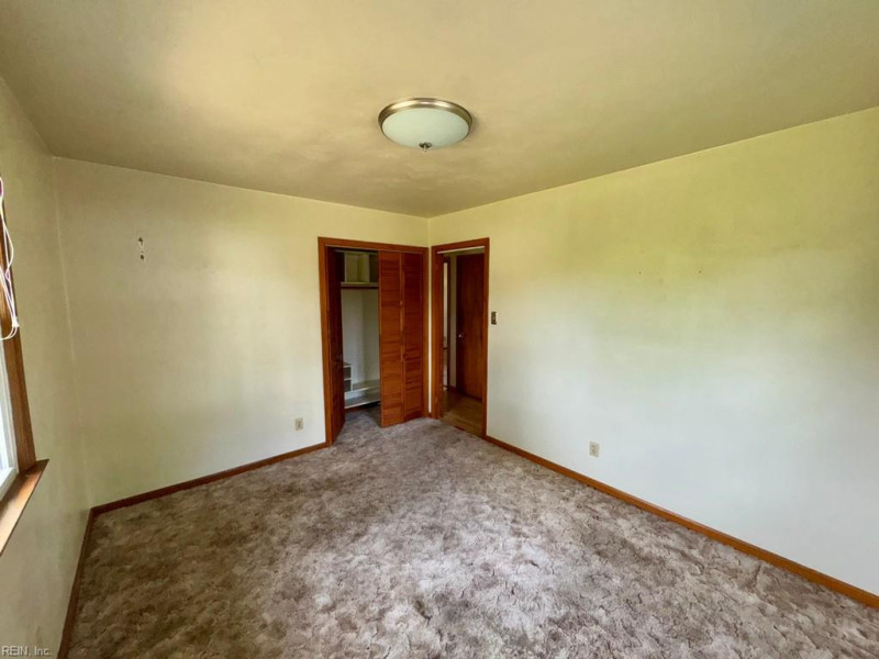Photo 11 of 19 residential for sale in Chesapeake virginia Photo 11 of 19 residential for sale in Chesapeake virginia