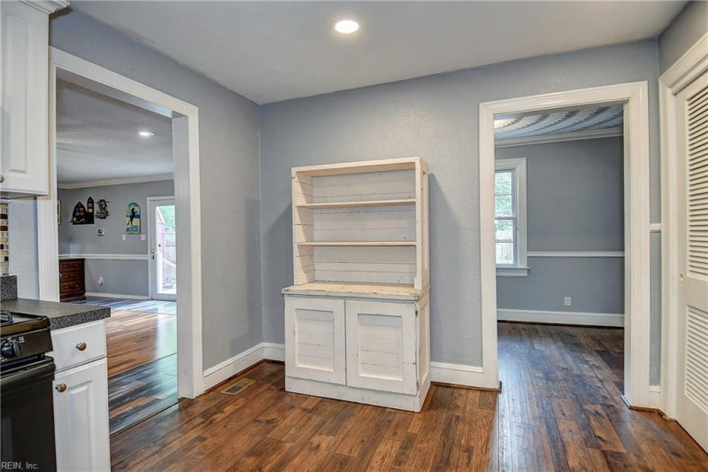 Photo 21 of 47 residential for sale in Norfolk virginia Photo 21 of 47 residential for sale in Norfolk virginia
