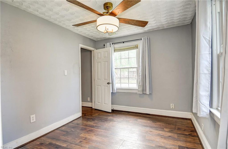 Photo 25 of 47 residential for sale in Norfolk virginia Photo 25 of 47 residential for sale in Norfolk virginia