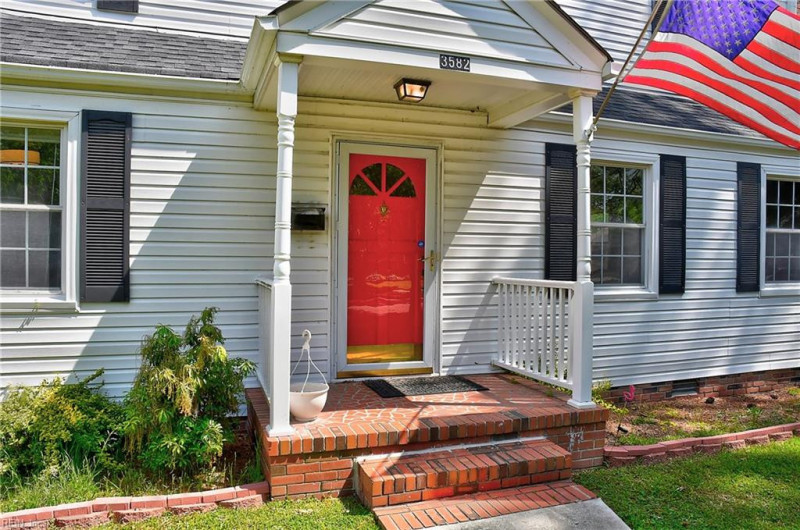 Photo 4 of 47 residential for sale in Norfolk virginia Photo 4 of 47 residential for sale in Norfolk virginia