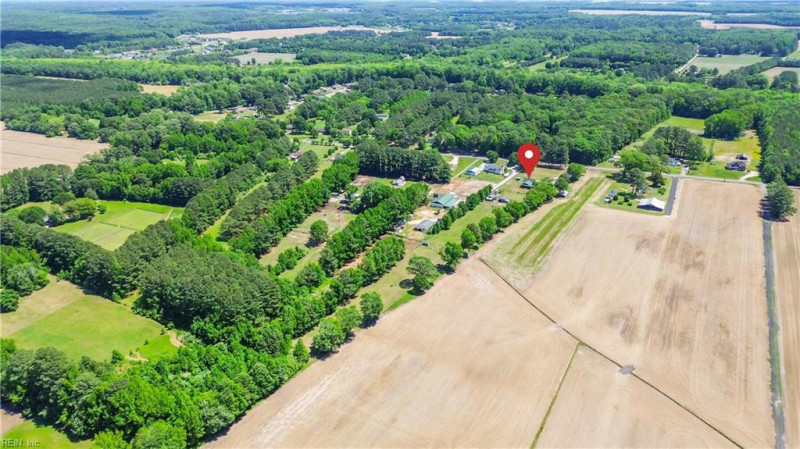 Photo 47 of 50 residential for sale in Chesapeake virginia Photo 47 of 50 residential for sale in Chesapeake virginia