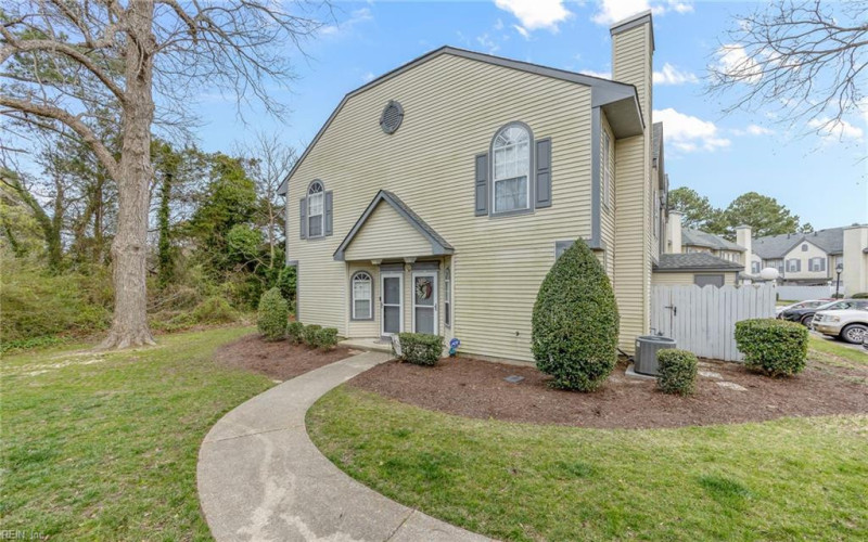 Photo 3 of 19 residential for sale in Virginia Beach virginia Photo 3 of 19 residential for sale in Virginia Beach virginia