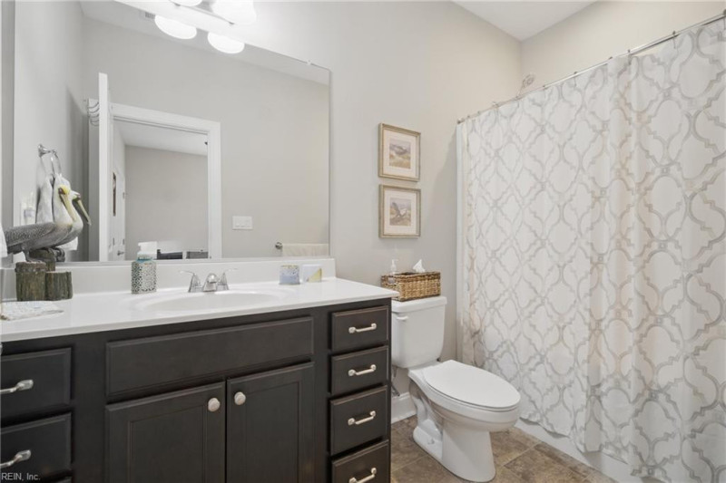 Photo 18 of 50 residential for sale in Chesapeake virginia Photo 18 of 50 residential for sale in Chesapeake virginia