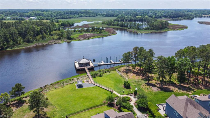 Photo 33 of 50 residential for sale in Chesapeake virginia Photo 33 of 50 residential for sale in Chesapeake virginia
