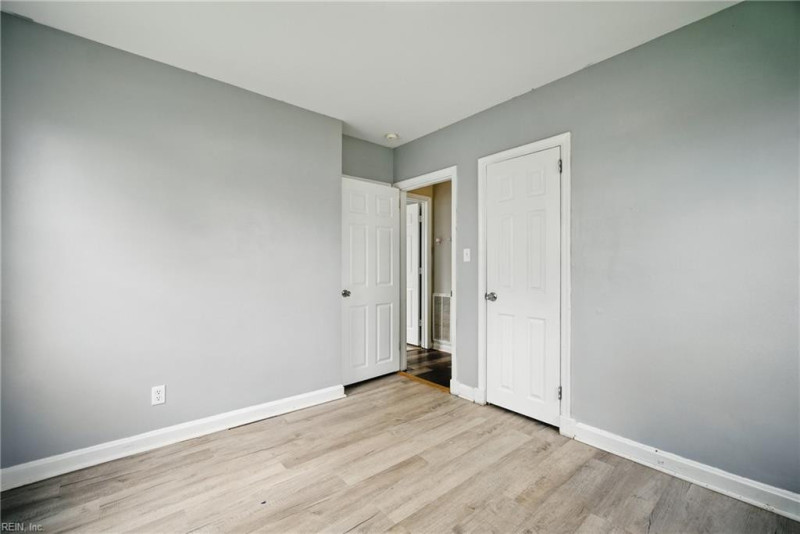 Photo 7 of 24 residential for sale in Newport News virginia Photo 7 of 24 residential for sale in Newport News virginia