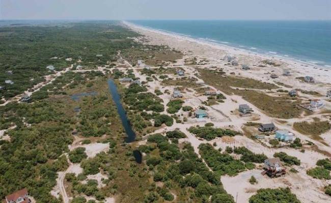1668 Midland Road, Currituck County, NC 27927