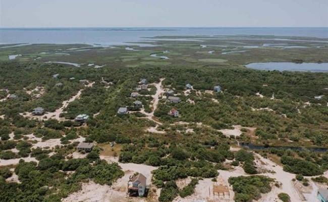 1668 Midland Road, Currituck County, NC 27927