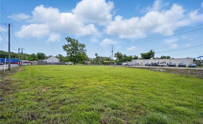 4437 Bainbridge Boulevard, Chesapeake, VA 23320