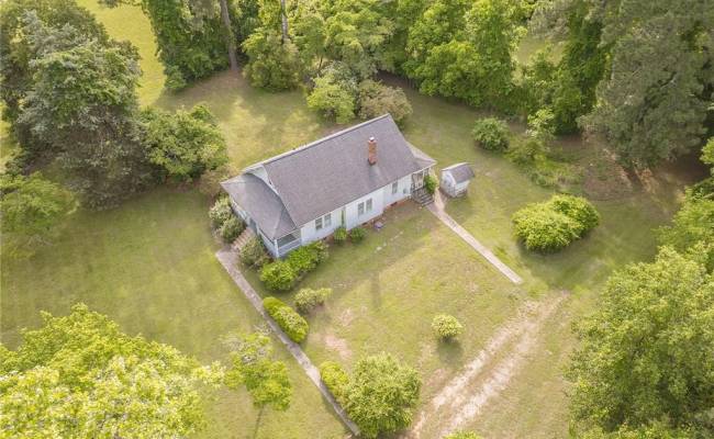 412 Waller Mill Road, York County, VA 23185