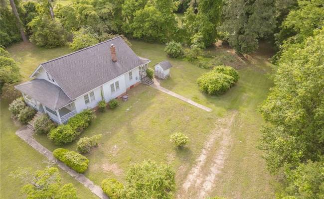 412 Waller Mill Road, York County, VA 23185