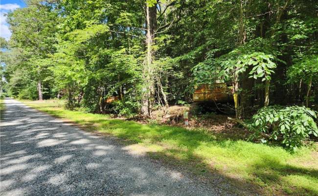 .52+AC Pine Trail, Gloucester County, VA 23061