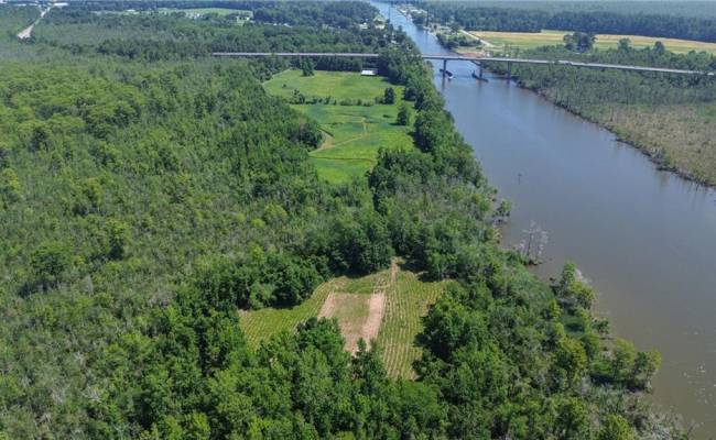 150 Hampton Road, Currituck County, NC 27923