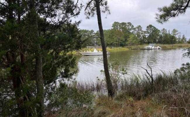 10+AC Severn Wharf Road, Gloucester County, VA 23072