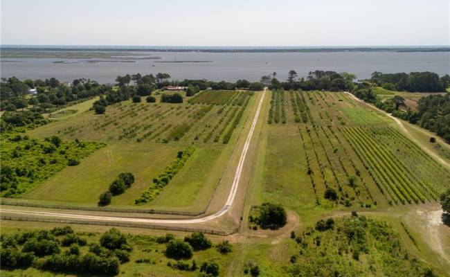 213 Martin Farm Lane, Currituck County, NC 27950