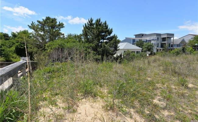 9723 13th View Street, Norfolk, VA 23503
