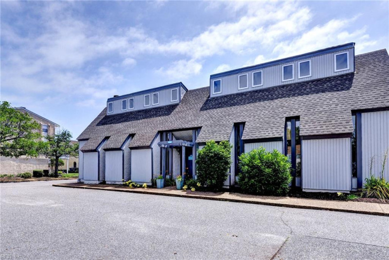 Photo 41 of 48 residential for sale in Hampton virginia Photo 41 of 48 residential for sale in Hampton virginia